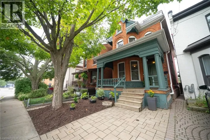 102 PEARL Street N, Hamilton