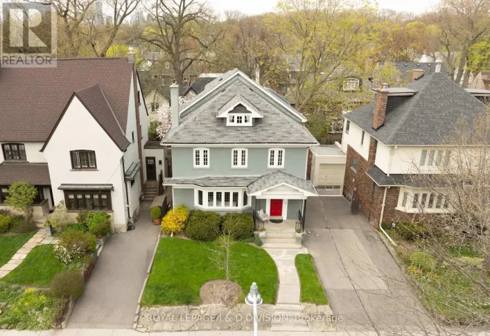 102 RIDGE DRIVE, Toronto