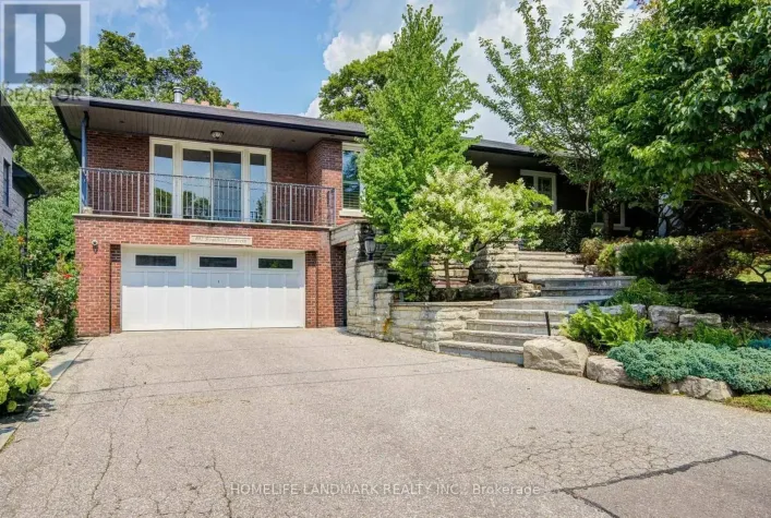 102 STRATFORD CRESCENT, Toronto