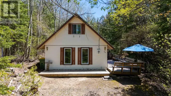 102 THOMPSON AVENUE, Native Leased Lands