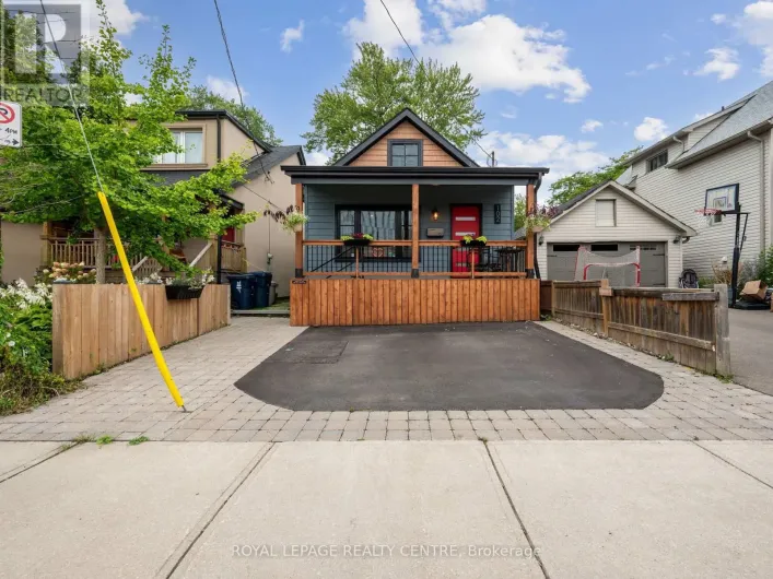 House for sale: 102 TWENTY THIRD STREET, Toronto