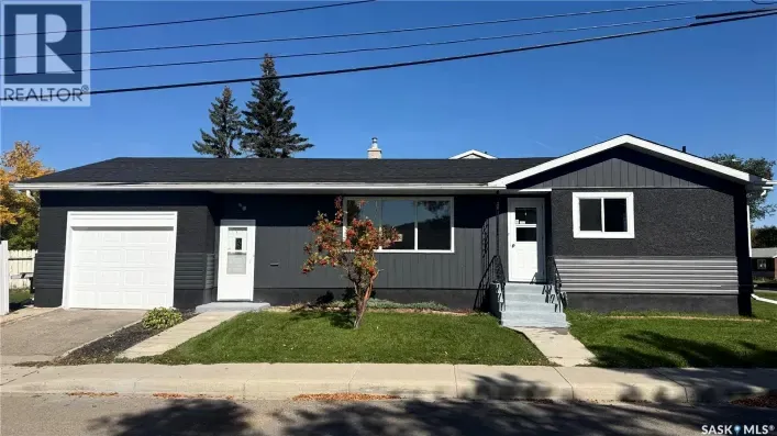 House for sale: 1020 9th AVENUE E, Regina