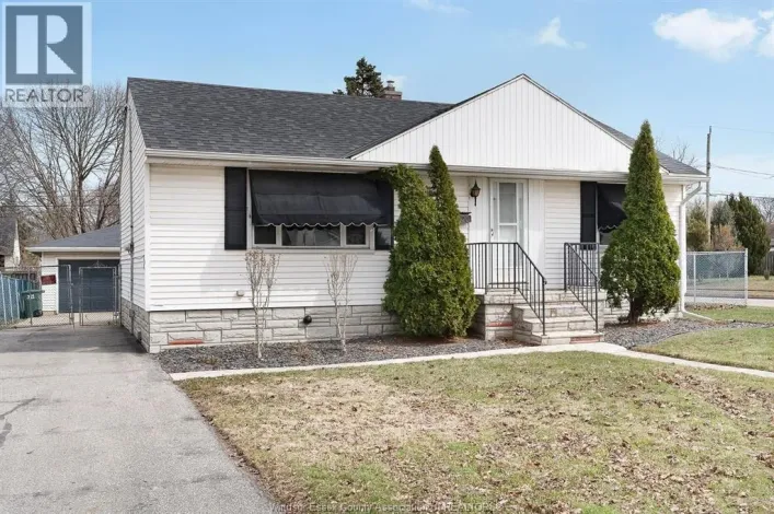 1020 ASKIN AVENUE, Windsor