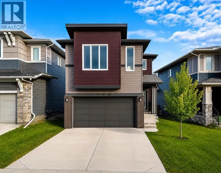 1020 Chinook Gate Heath SW, Airdrie