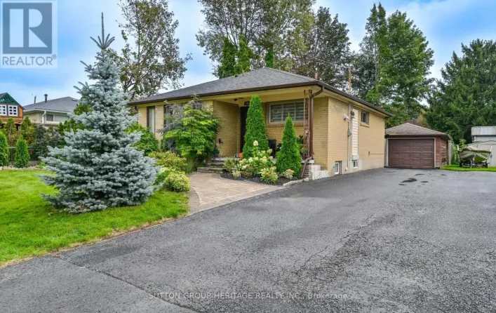 1020 WARDMAN CRESCENT, Whitby