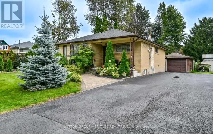 1020 WARDMAN CRESCENT, Whitby