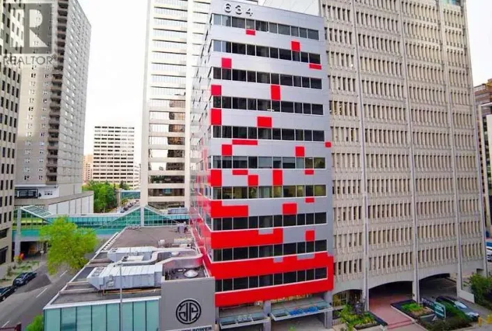 1020,1010,220, 634 6 Avenue SW, Calgary