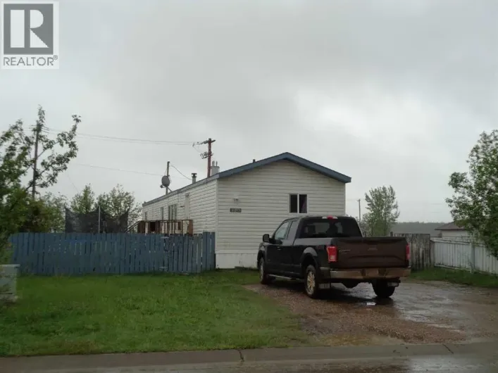 10205 112 Avenue, High Level