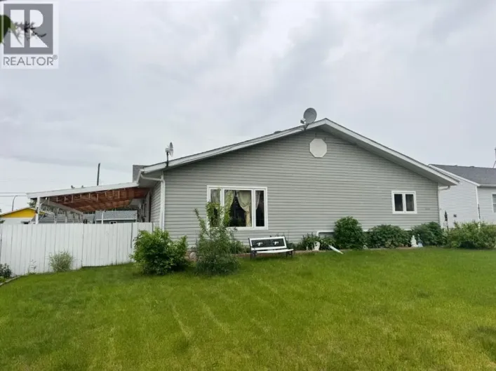 10208 113 Street, Fairview