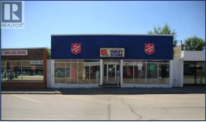 1021 103 Avenue, Dawson Creek