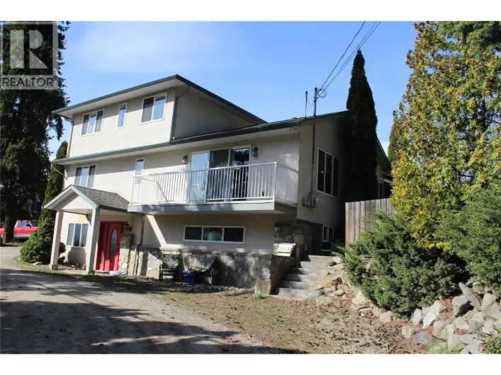 1021 12 Avenue SE, Salmon Arm