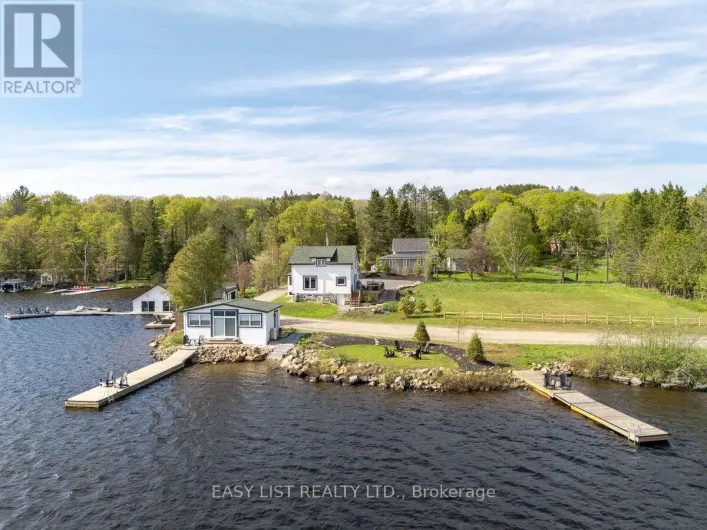 1021 MARINA ROAD, Lake of Bays