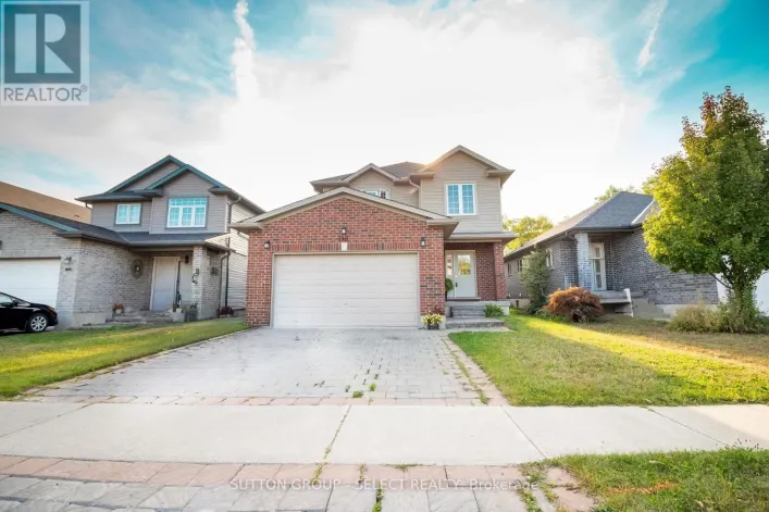 1021 OAKCROSSING GATE, London North