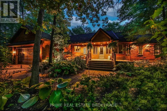 10219 PINETREE DRIVE, Lambton Shores