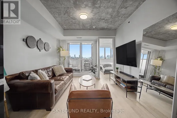 1023 - 20 MINOWAN MIIKAN LANE, Toronto