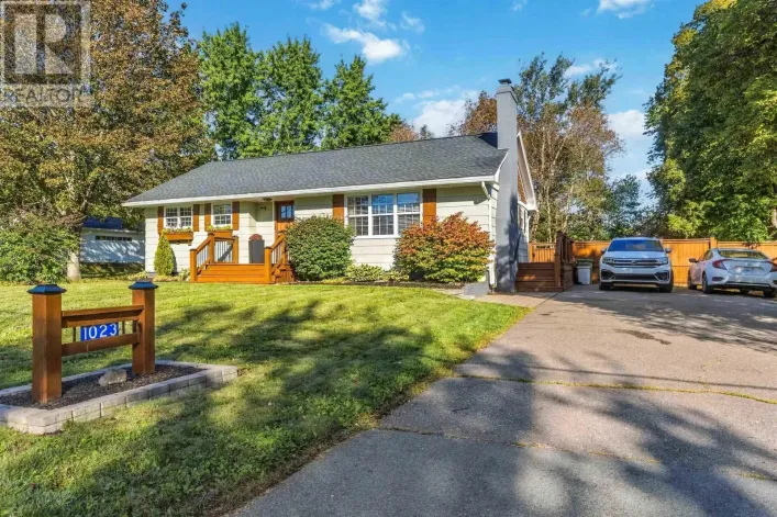 1023 High Street, Port Williams