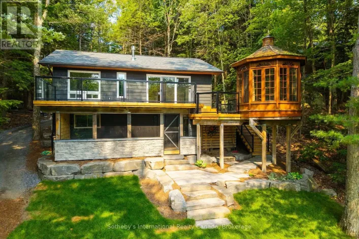 1023 STRACHAN POINT ROAD, Muskoka Lakes)