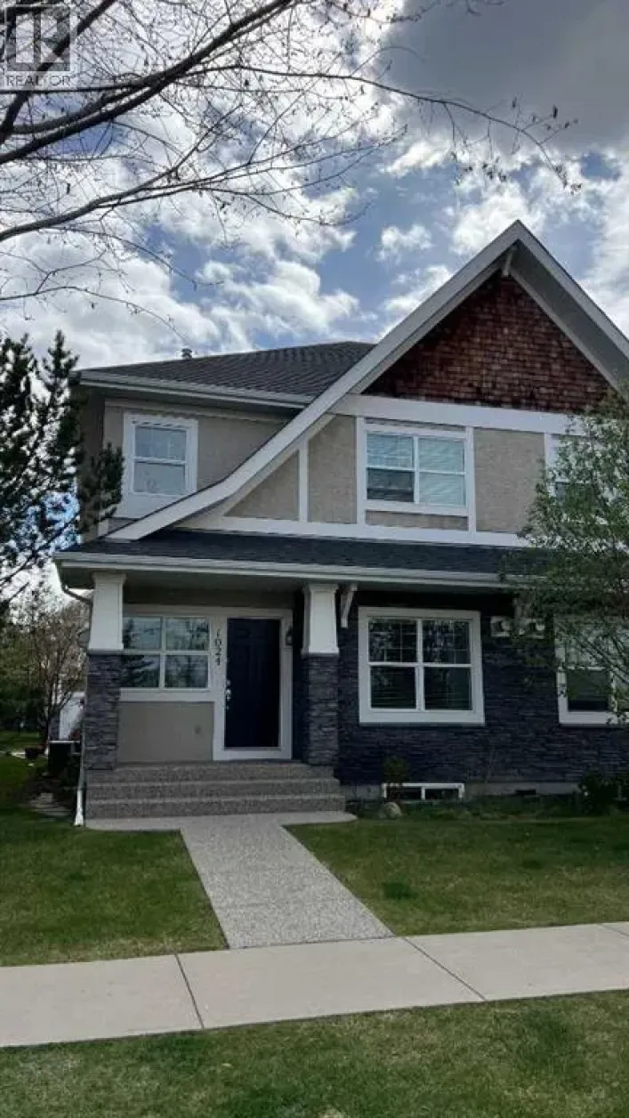 1024 Wentworth Rise SW, Calgary