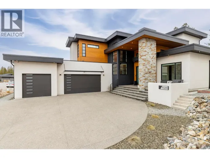 10245 Beacon Hill Drive, Lake Country