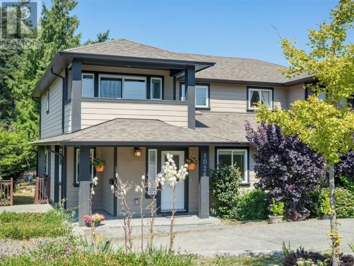 1026 Tillicum Rd, Esquimalt