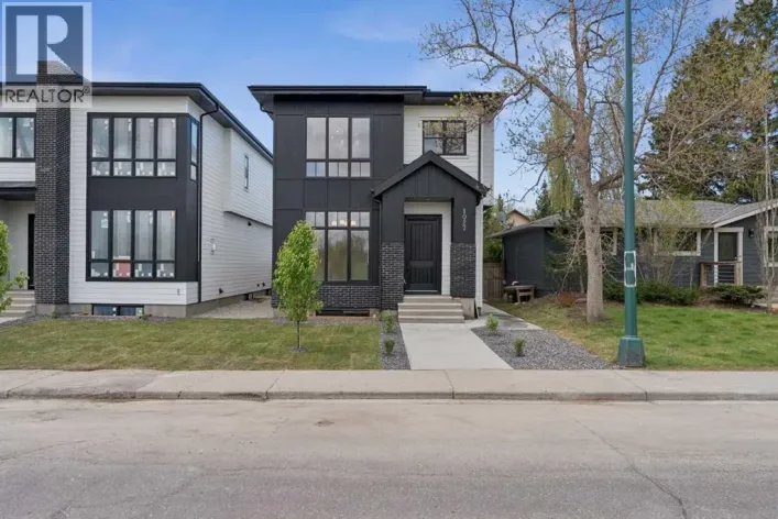 1027 32 Avenue NW, Calgary