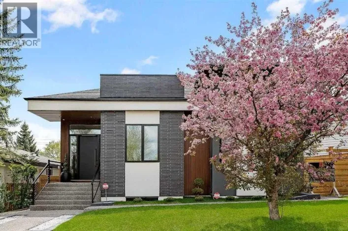 1027 39 Avenue NW, Calgary