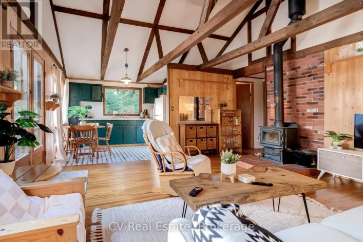 1027 NORTH PINE DRIVE, Lake of Bays