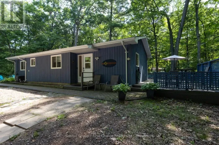 10287 CHRISTIE BOULEVARD, Lambton Shores