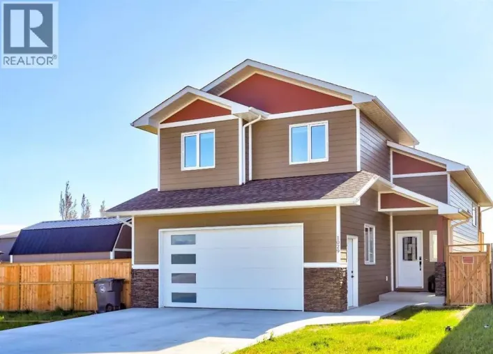 1029 Livingston Way, Pincher Creek
