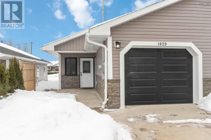 1029 Upper Church Street, North Kentville