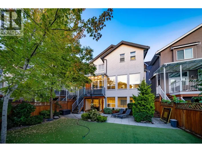 10293 WYNNYK WAY, Maple Ridge