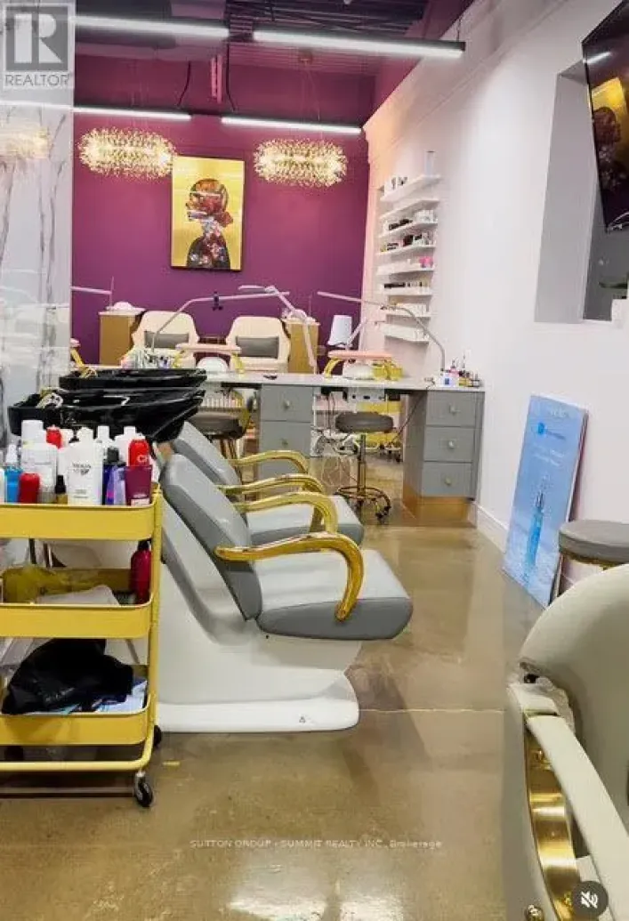 102A - 680 SILVER CREEK BOULEVARD, Mississauga