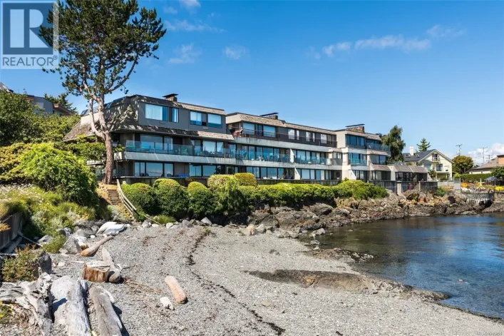 103 1211 Beach Dr, Oak Bay