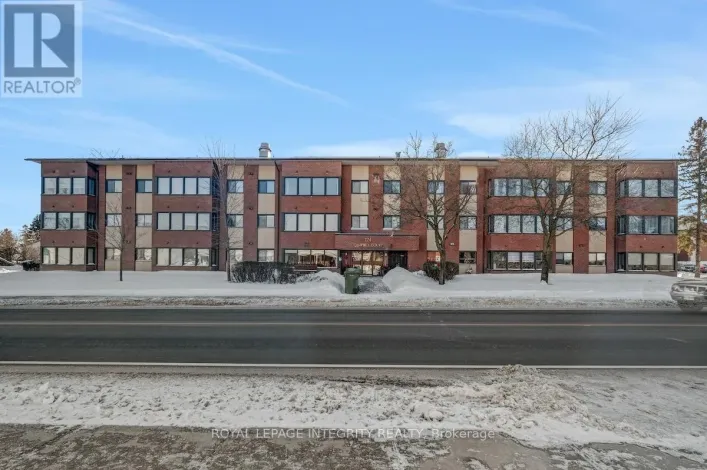 103 - 124 DANIEL STREET S, Arnprior