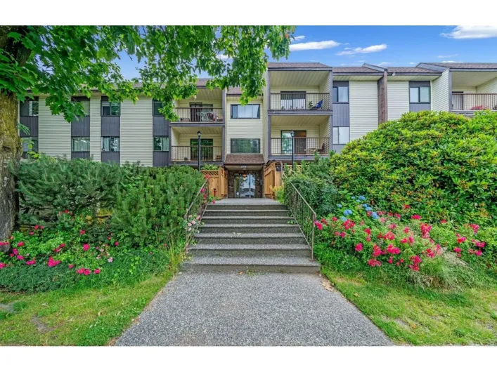 103 13775 74 AVENUE, Surrey