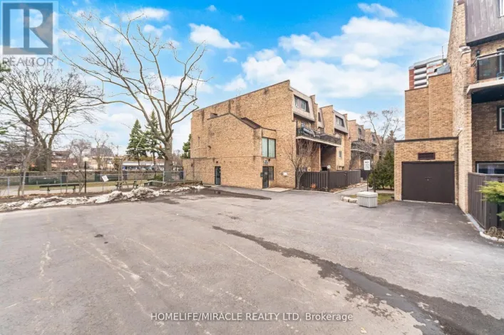 103 - 140 LING ROAD, Toronto