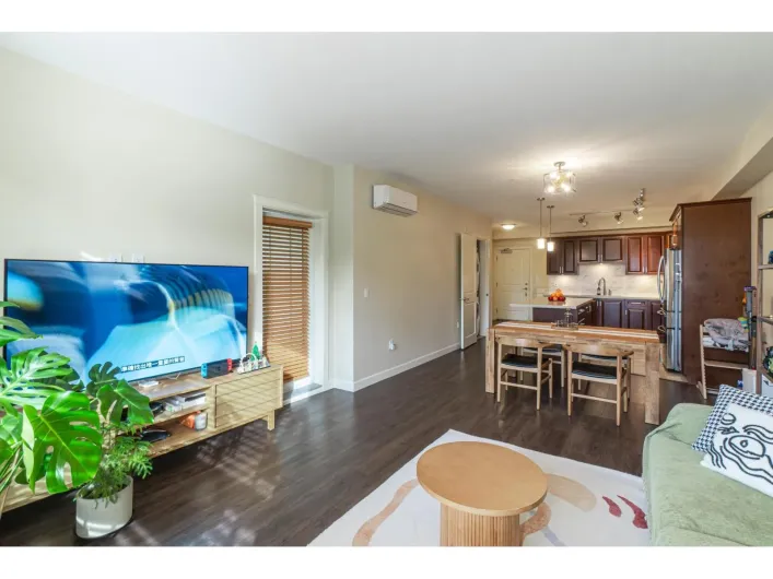 103 14588 MCDOUGALL DRIVE, Surrey