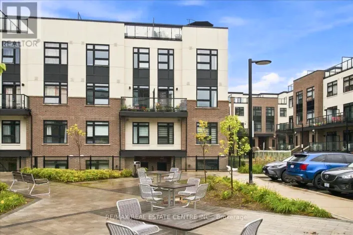 103 - 1597 ROSE WAY, Milton