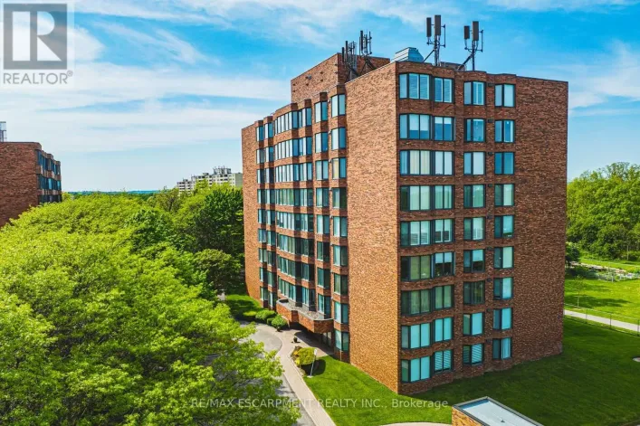 103 - 180 LIMERIDGE ROAD W, Hamilton