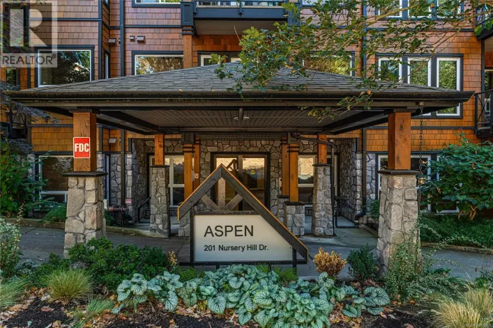 103 201 Nursery Hill Dr, View Royal