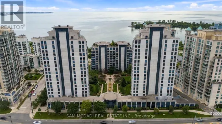 Apartment for sale: 103 - 2087 LAKE SHORE BOULEVARD W, Toronto