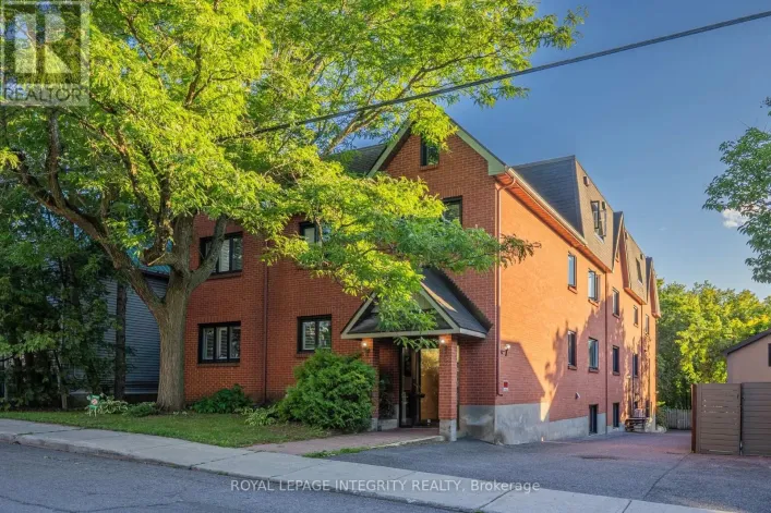 103 - 222 RUSSELL AVENUE, Ottawa