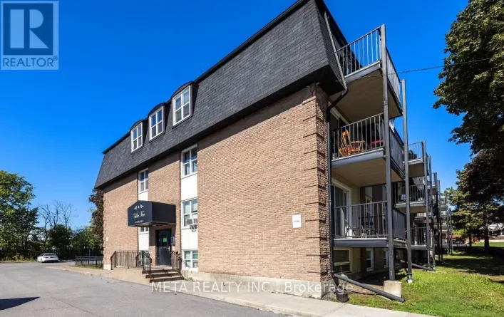 103 - 25 COLLEGE STREET E, Belleville