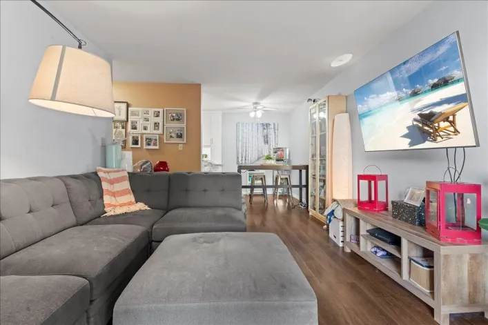 103 2567 VICTORIA STREET, Abbotsford