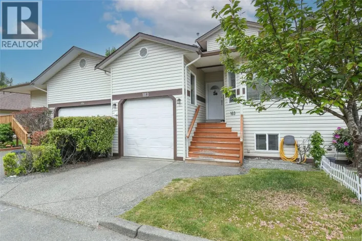103 2727 1st St, Courtenay