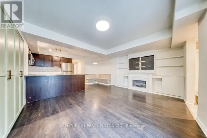 103 - 3 APPLEWOOD LANE W, Toronto