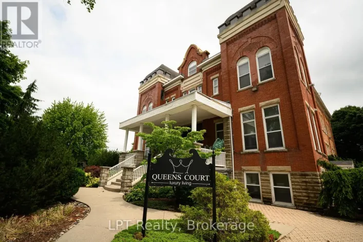 103 - 317 QUEEN STREET, Chatham-Kent