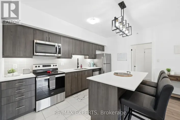 103 - 4 SPICE WAY, Barrie