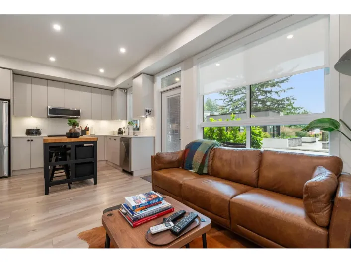 103 45511 CAMPUS DRIVE|Garrison Crossing, Chilliwack