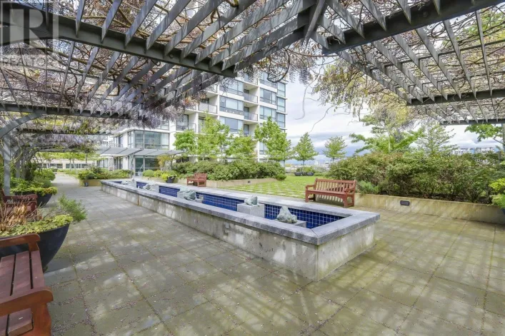 103 5645 BARKER AVENUE, Burnaby